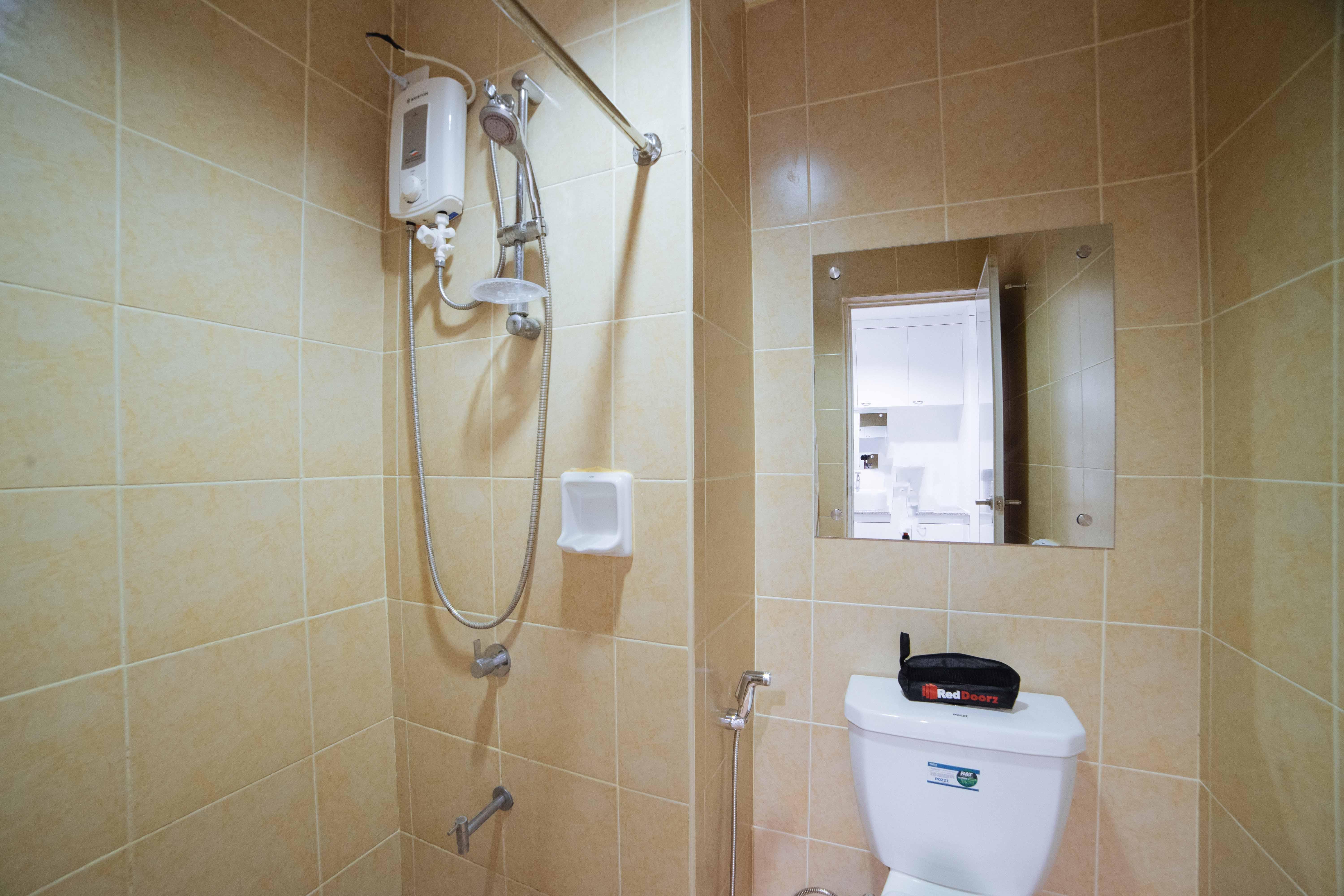 Reddoorz Plus @ Roxas Street Davao City Dış mekan fotoğraf