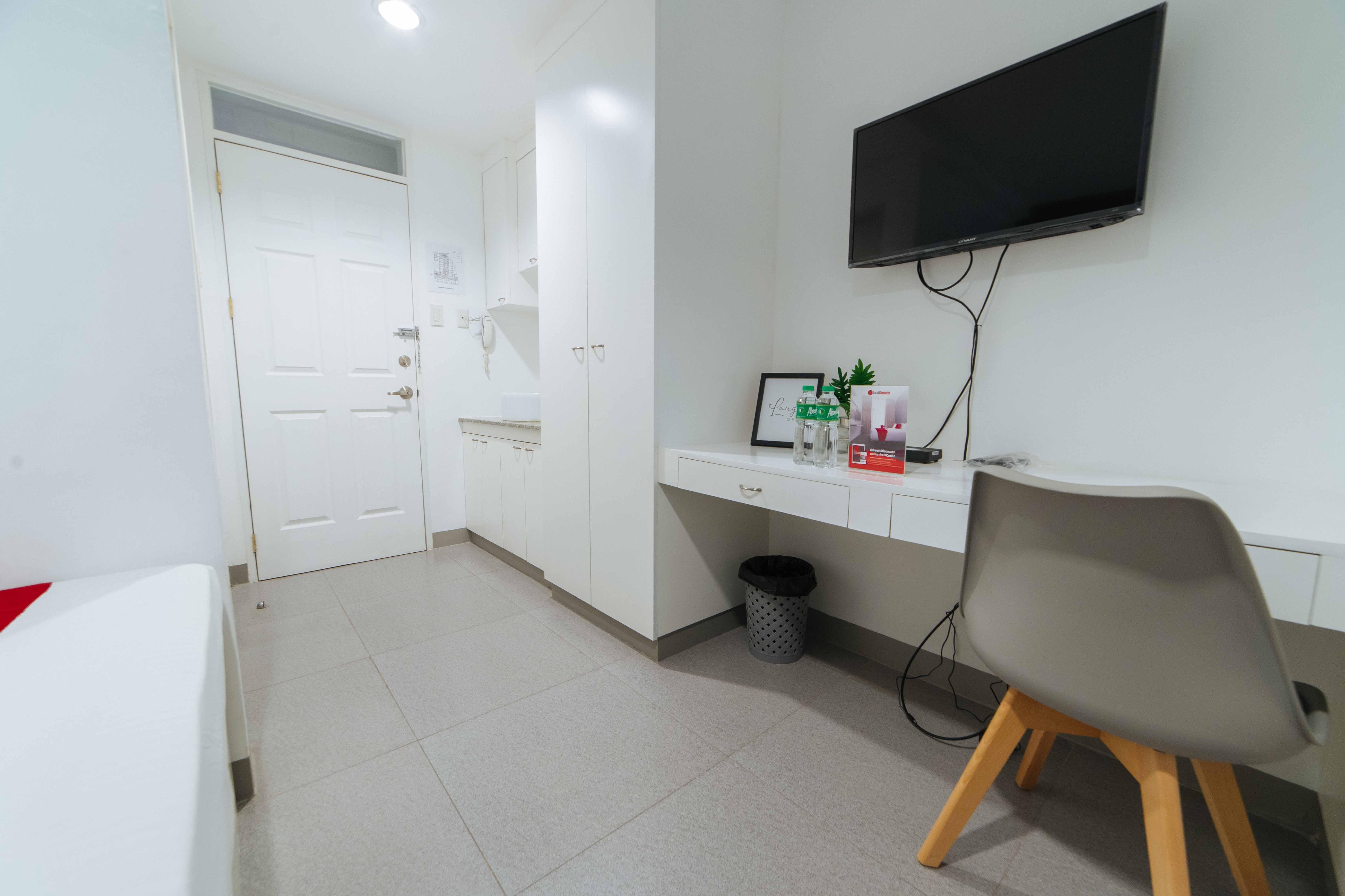 Reddoorz Plus @ Roxas Street Davao City Dış mekan fotoğraf