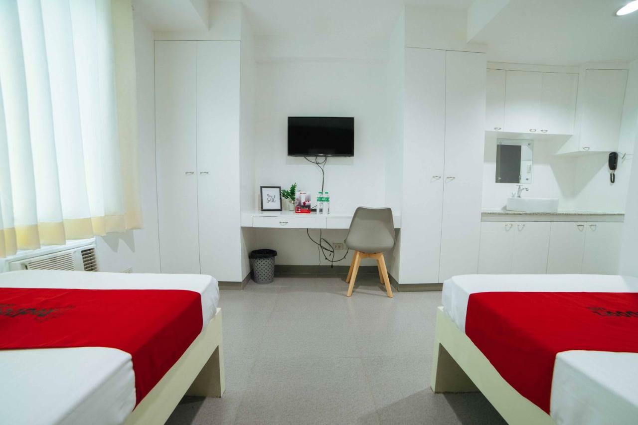 Reddoorz Plus @ Roxas Street Davao City Dış mekan fotoğraf